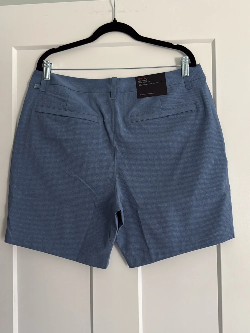 lululemon Size 34 ABC Classic-Fit 7” WovenAir Shorts